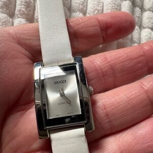 Gucci Silver Dial with White Strap Watch